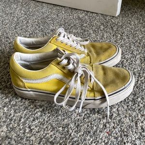 yellow vans woman’s size 6
